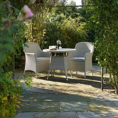 Bramblecrest Tetbury 80cm Tree-Free Round Bistro Table with 2 Armchairs - Nutmeg