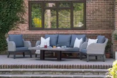 Chillington  5-Seat Lounge Set  Adustable Table- (Anthracite) - image 1