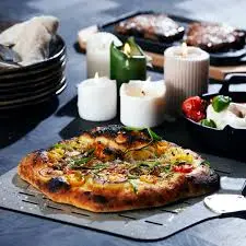 Cozze® lightweight pizza paddle with holes 76x40x35 cm - image 2