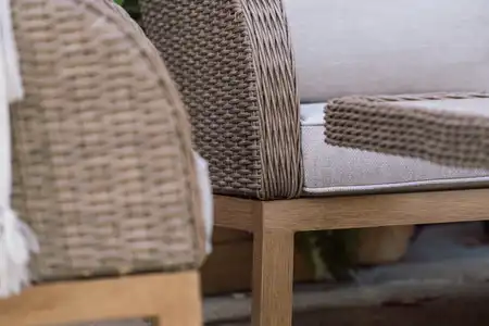 Wrottesley  4-Seat Lounge Set  Adjustable Table- Natural - image 5